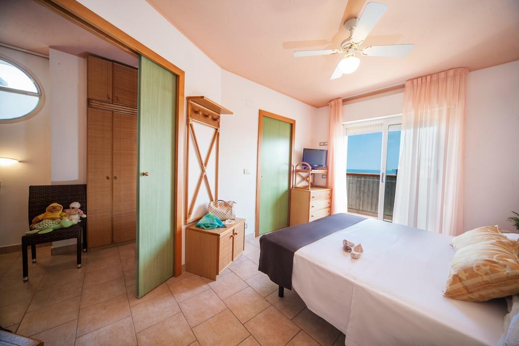 Hotel Doge Alba Adriatica Room photo